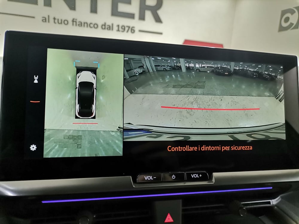Toyota Toyota C-HR usata a Salerno (11)