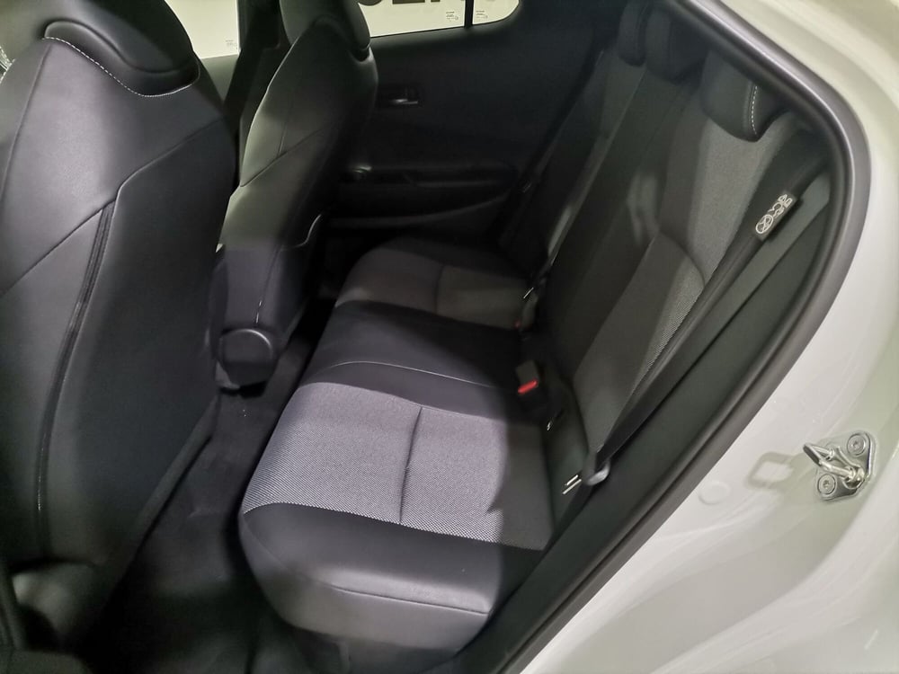 Toyota Toyota C-HR usata a Salerno (9)
