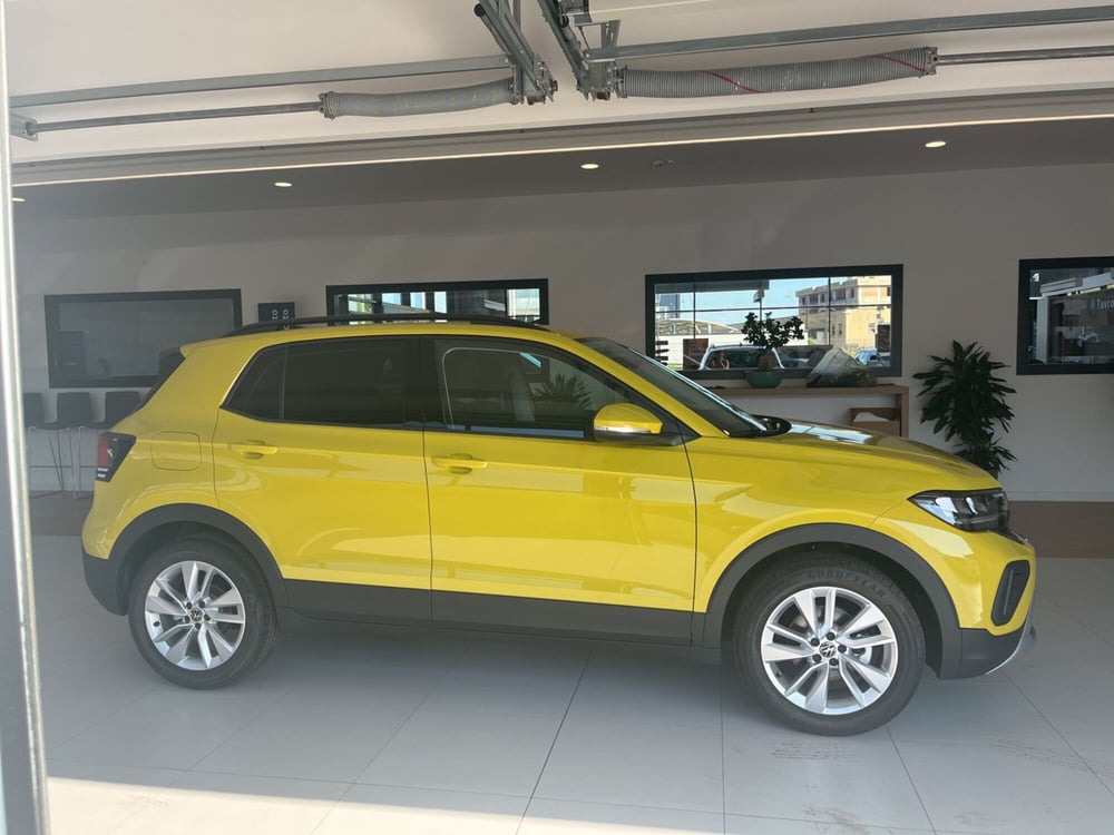 Volkswagen T-Cross nuova a Salerno (5)
