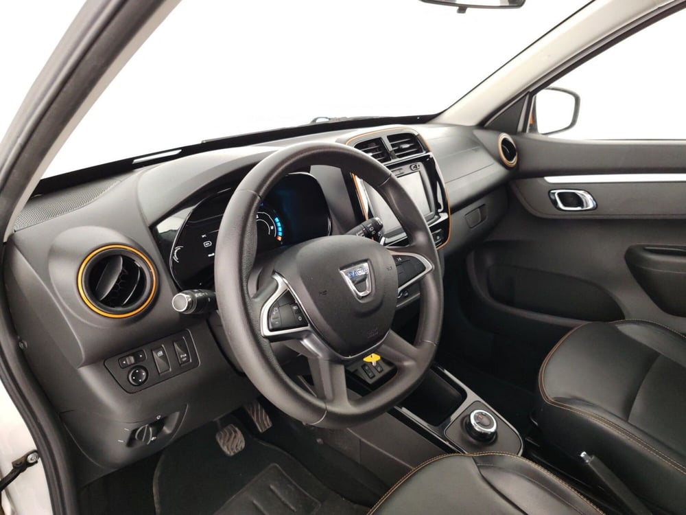 Dacia Spring usata a Massa-Carrara (8)
