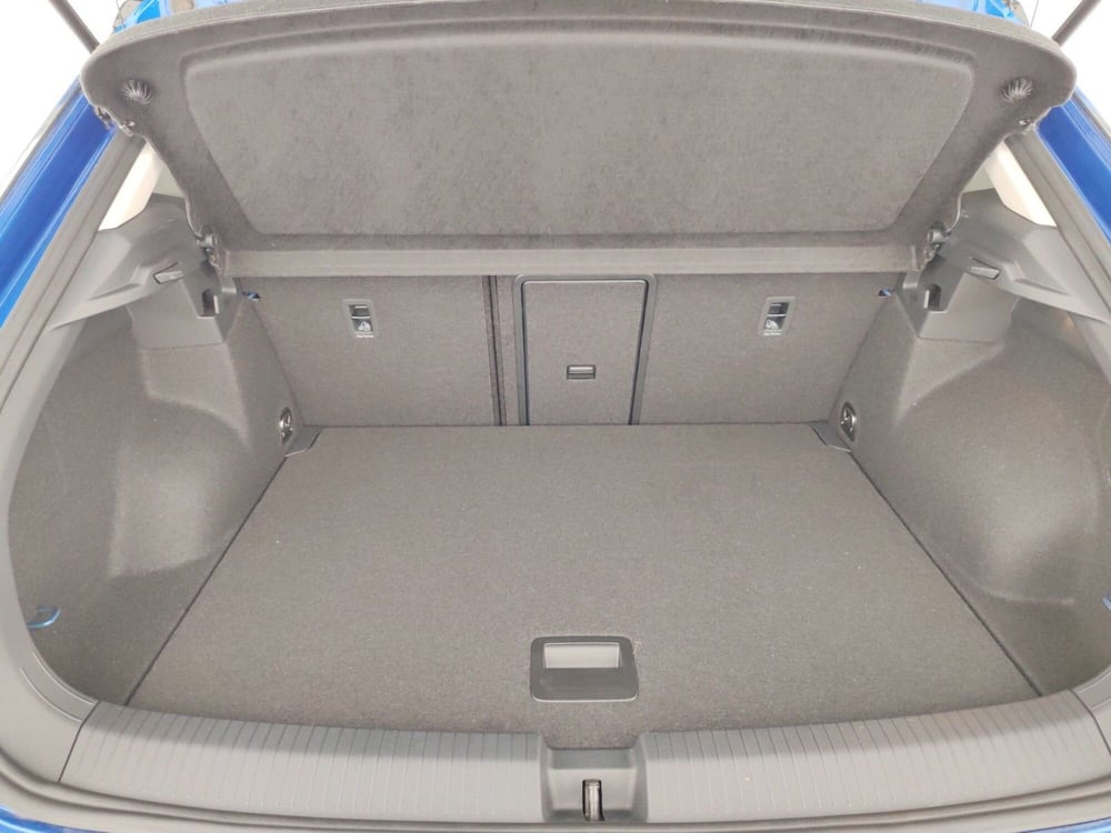 Volkswagen T-Roc usata a Massa-Carrara (16)