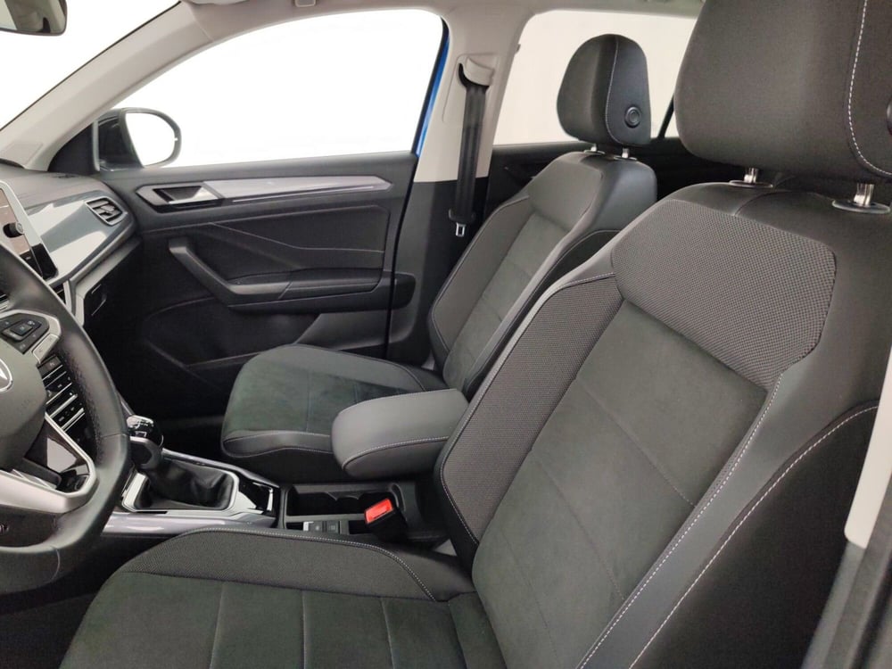 Volkswagen T-Roc usata a Massa-Carrara (9)