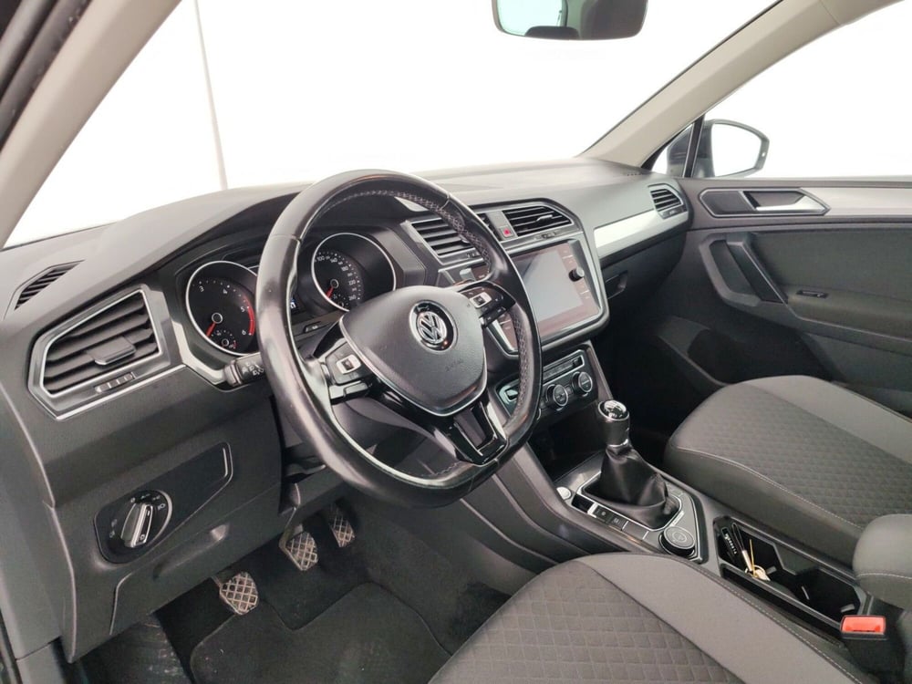 Volkswagen Tiguan usata a Massa-Carrara (9)