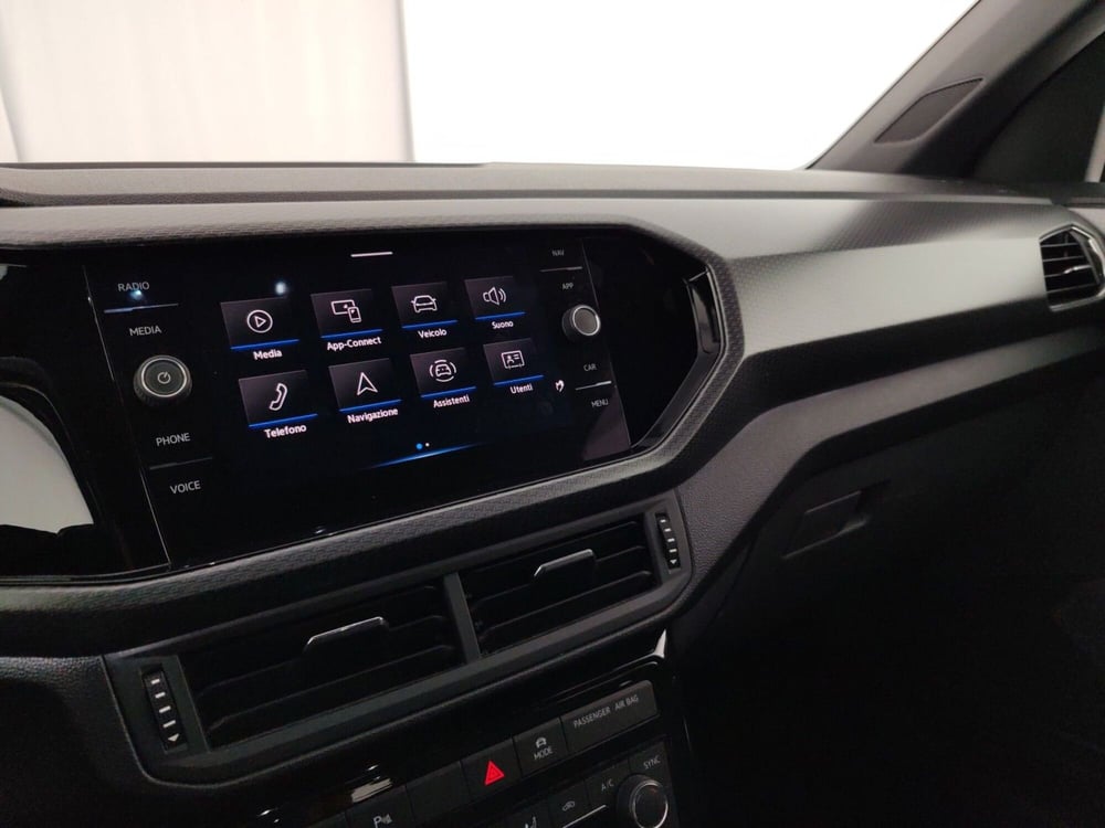 Volkswagen T-Cross usata a Massa-Carrara (12)
