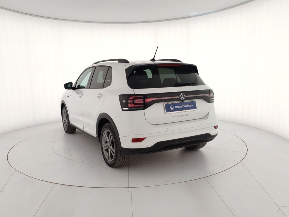 Volkswagen T-Cross usata a Massa-Carrara (2)