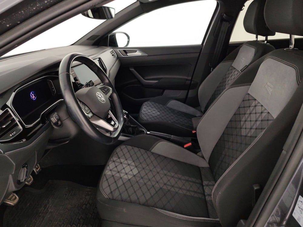 Volkswagen Taigo usata a Massa-Carrara (7)