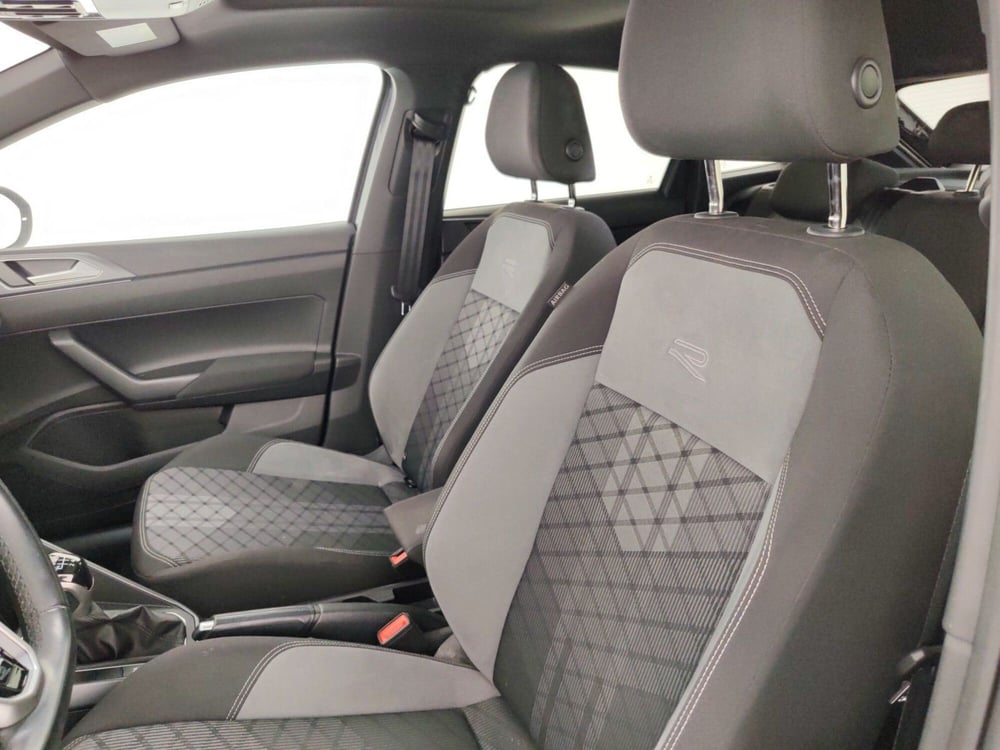 Volkswagen Taigo usata a Massa-Carrara (9)