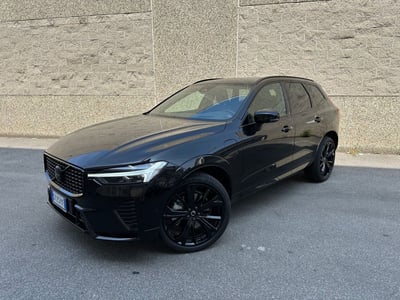 Volvo XC60 T6 Recharge AWD Plug-in Hybrid automatico Plus Bright del 2025 usata a Bergamo