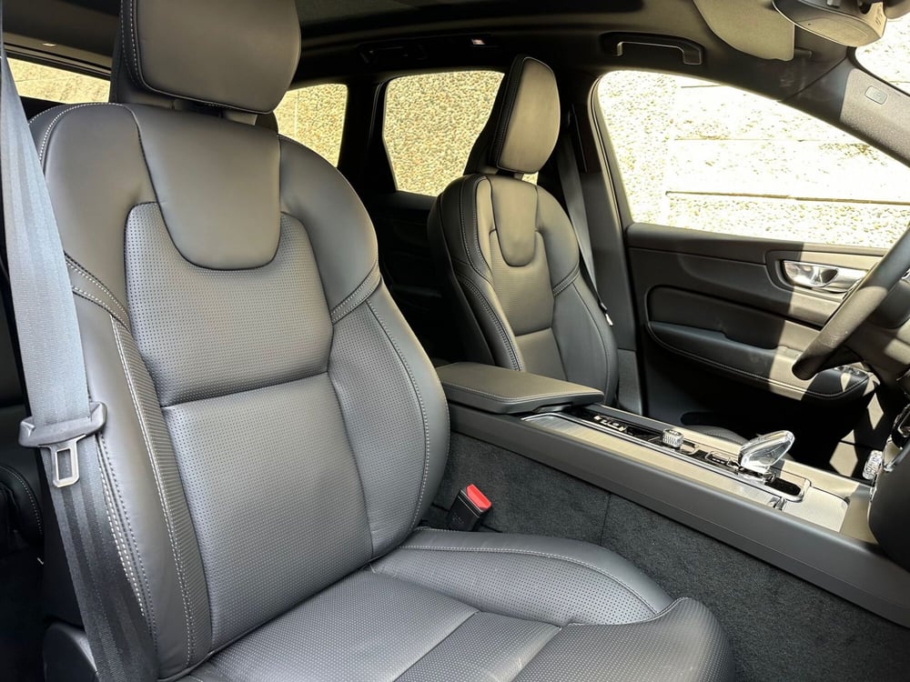 Volvo XC60 usata a Bergamo (12)