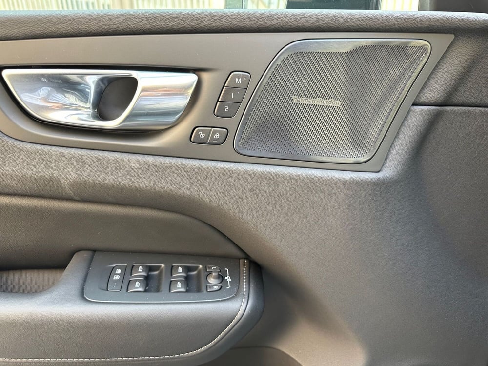 Volvo XC60 usata a Bergamo (14)