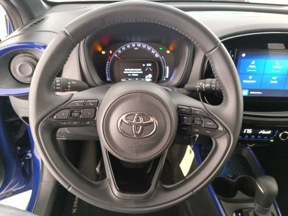 Toyota Aygo X usata a Treviso (14)