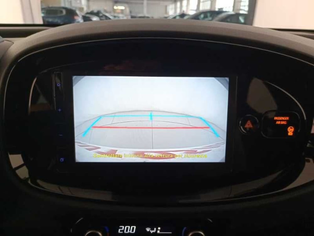 Toyota Aygo X usata a Treviso (18)