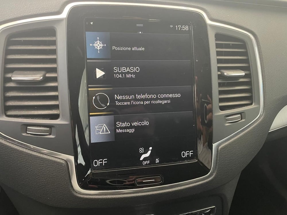 Volvo XC90 usata a Prato (11)