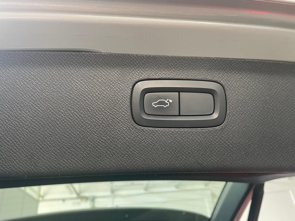 Volvo XC90 usata a Prato (6)