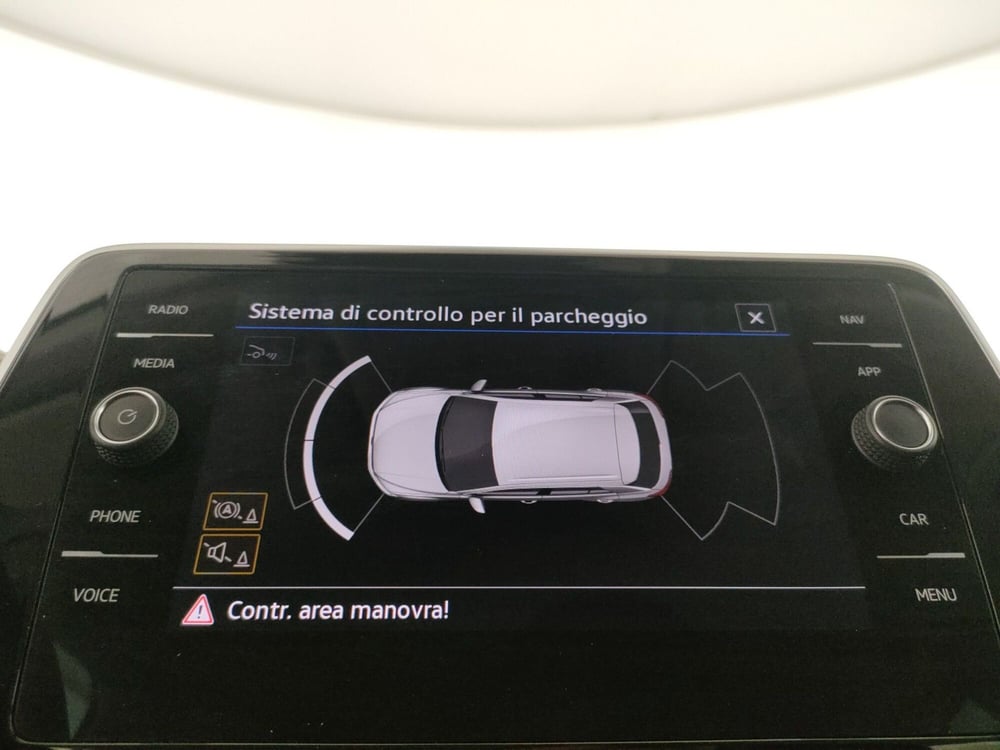 Volkswagen T-Roc usata a Napoli (18)