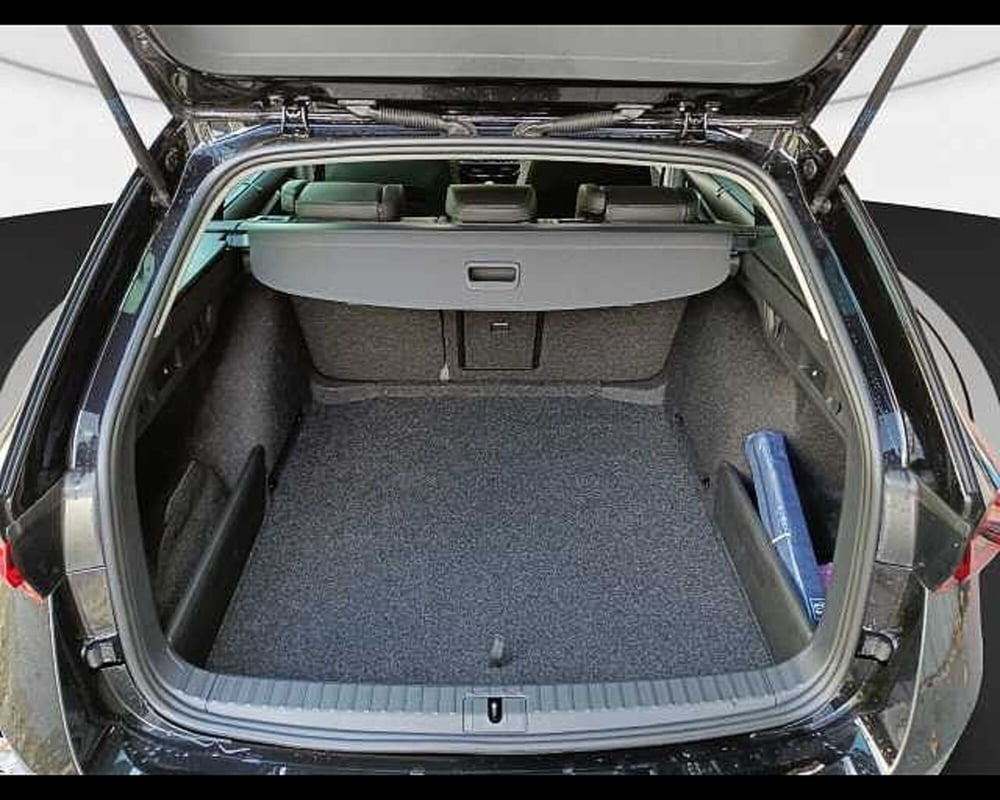 Skoda Octavia Station Wagon usata a Roma (11)