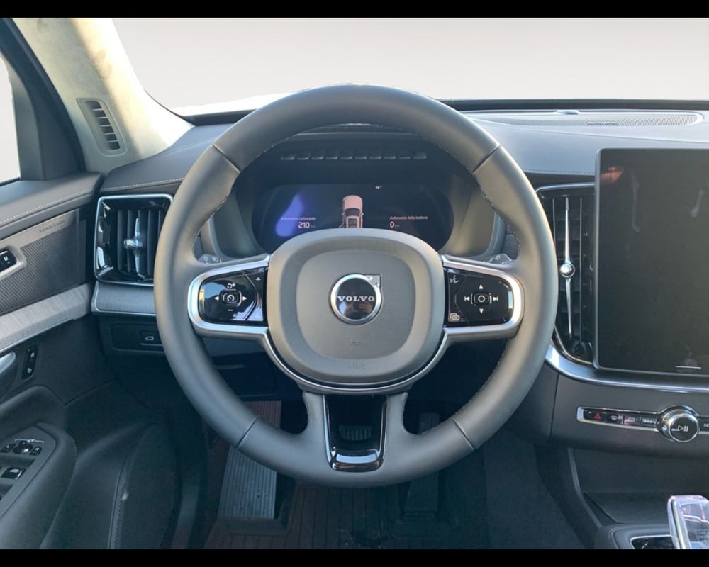 Volvo XC90 nuova a Ravenna (15)