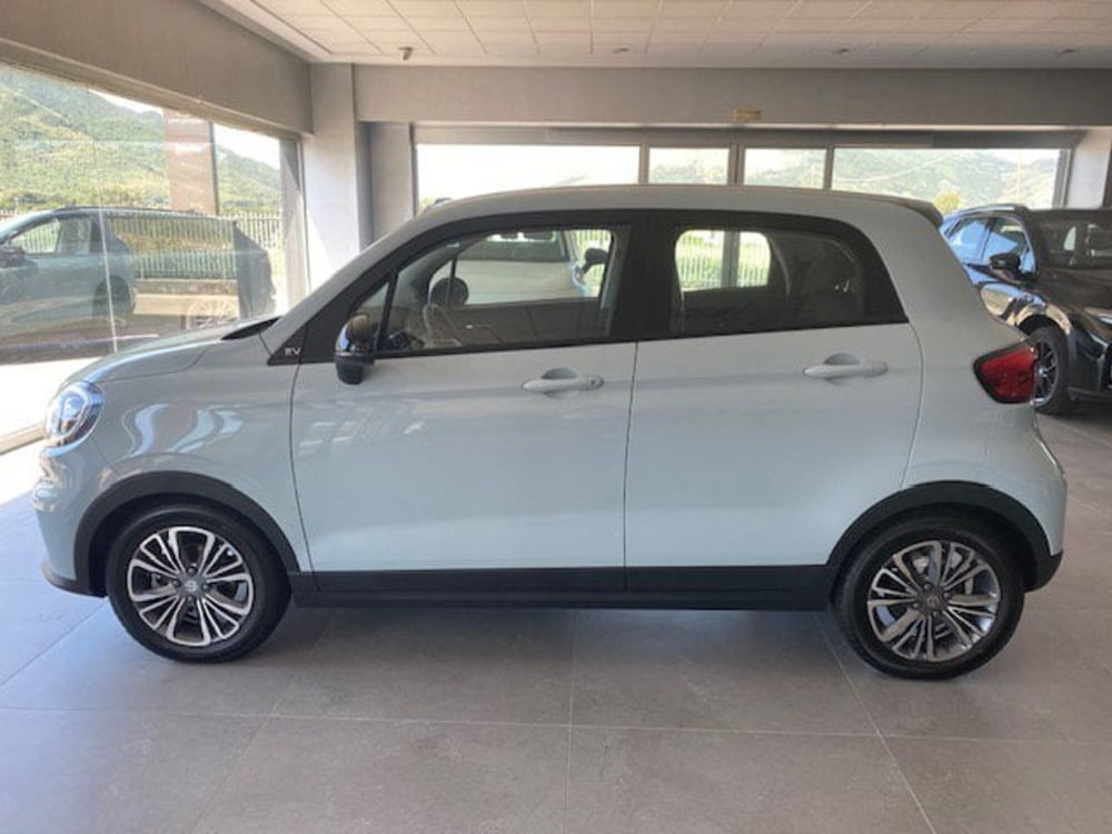 Leapmotor T03 nuova a Benevento (14)
