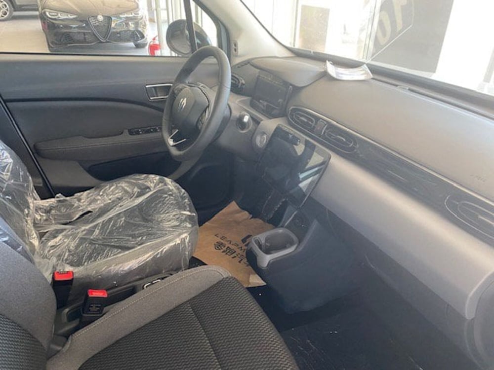 Leapmotor T03 nuova a Benevento (16)