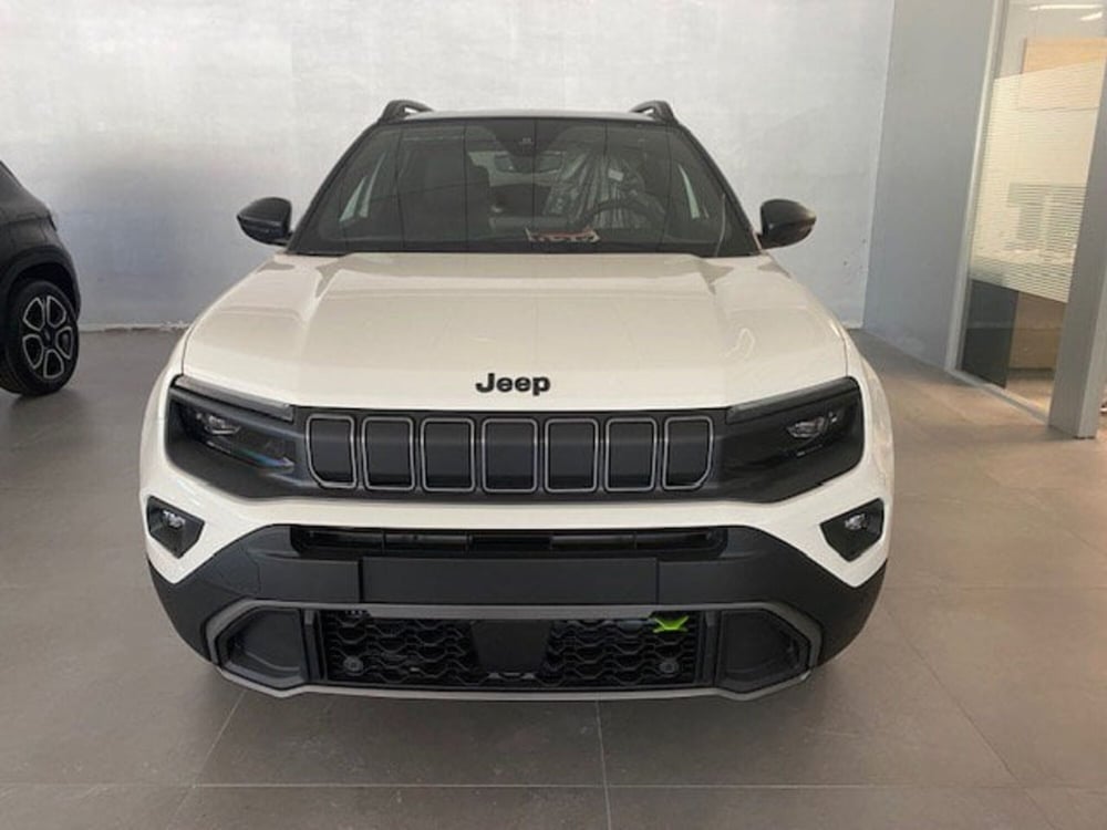 Jeep Avenger nuova a Benevento (13)