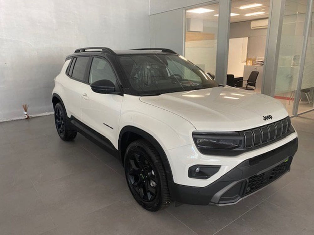 Jeep Avenger nuova a Benevento (6)