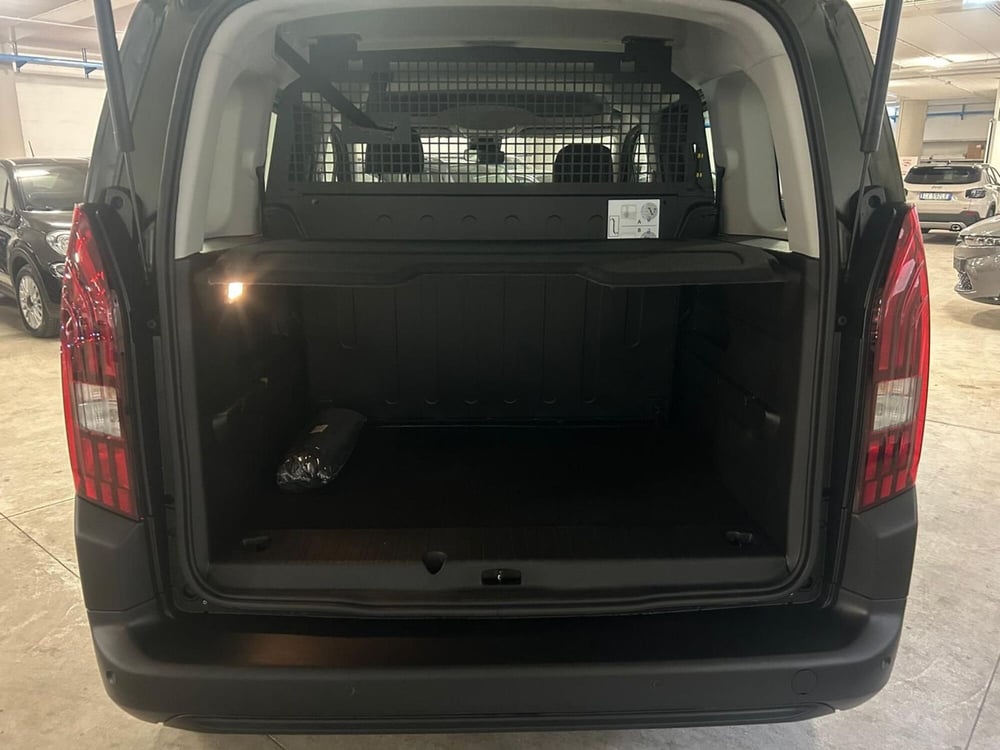 Peugeot Rifter nuova a Salerno (14)