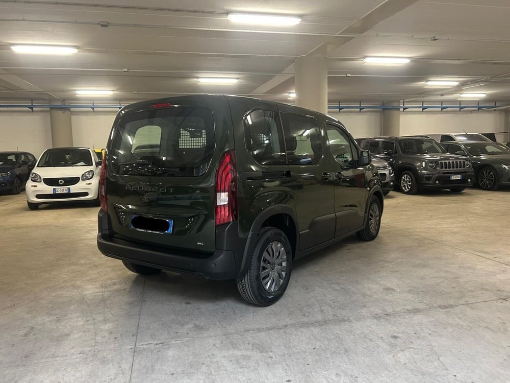 Peugeot Rifter nuova a Salerno (3)