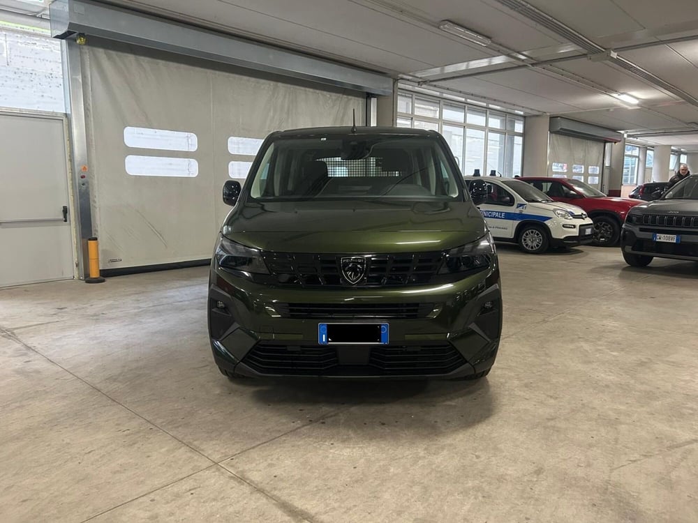 Peugeot Rifter nuova a Salerno (9)