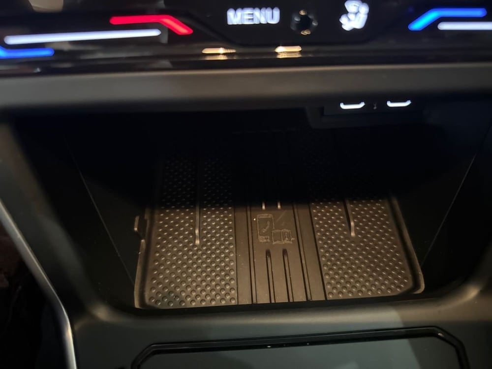 Volkswagen Polo nuova a Prato (18)