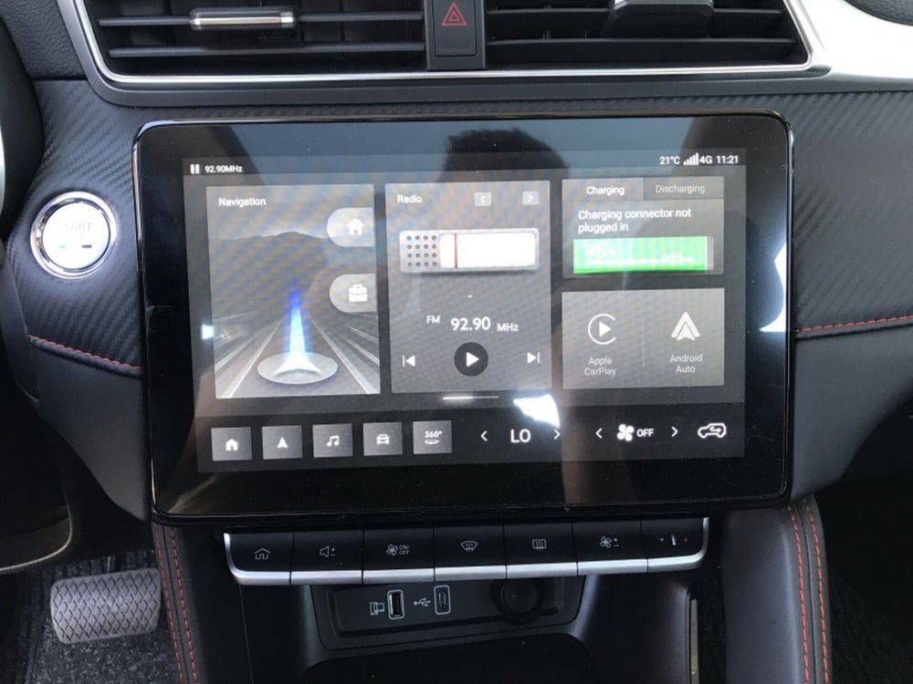 Mg ZS EV usata a Cuneo (14)
