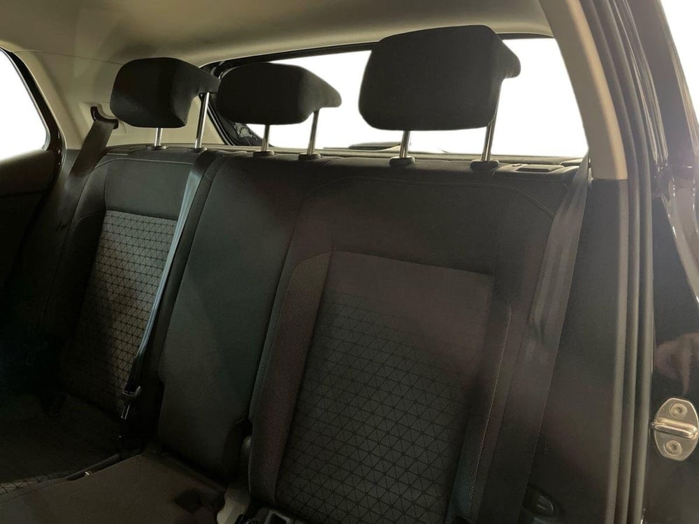 Volkswagen T-Cross usata a Prato (12)