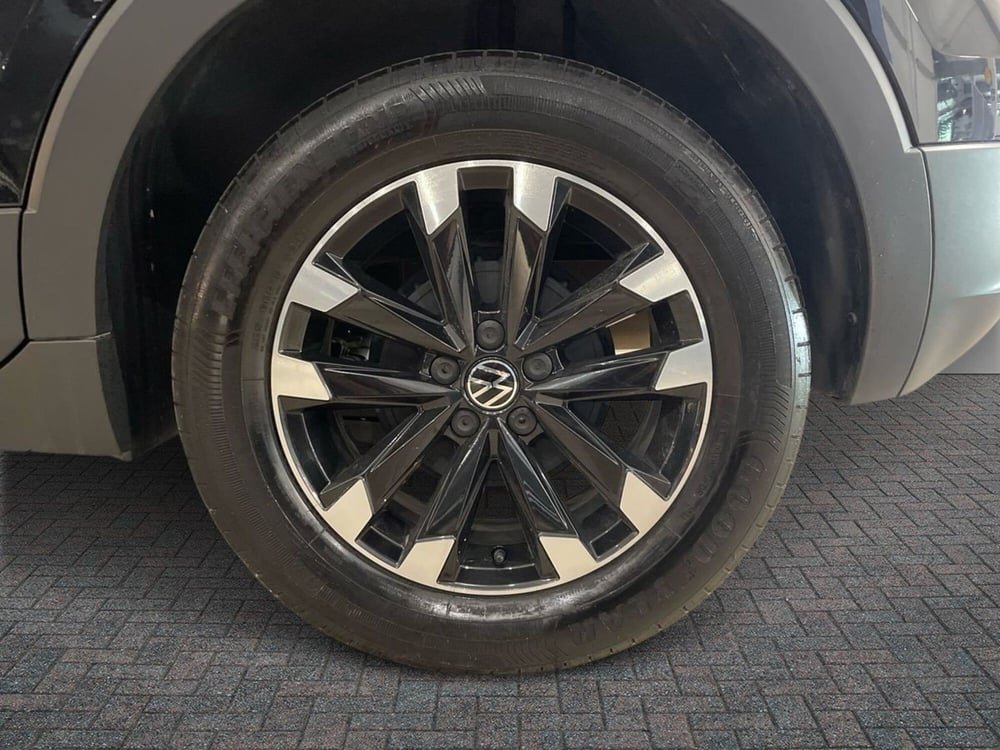 Volkswagen T-Cross usata a Prato (6)