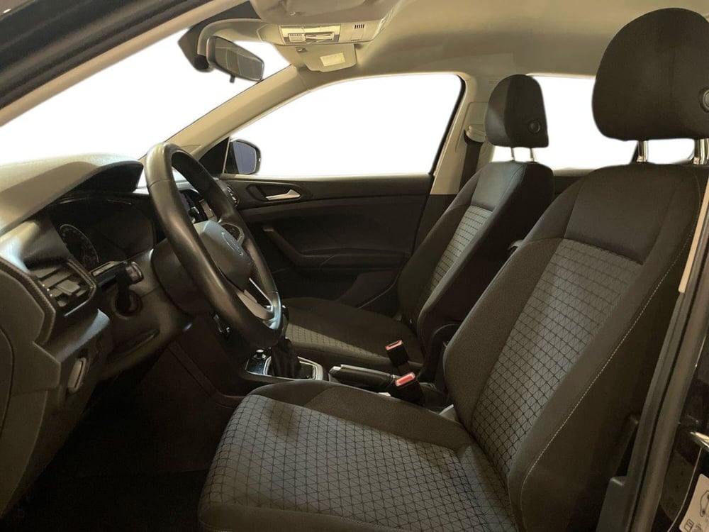 Volkswagen T-Cross usata a Prato (9)