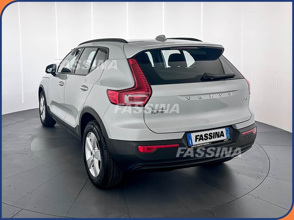 Volvo XC40 usata a Milano (4)