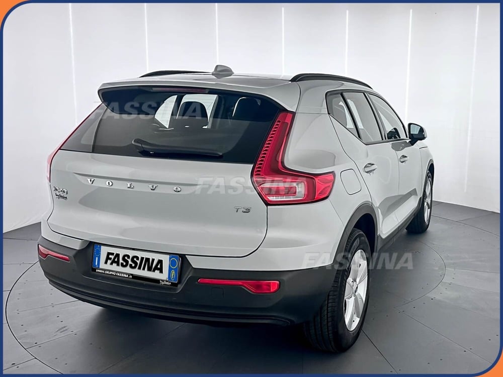 Volvo XC40 usata a Milano (6)