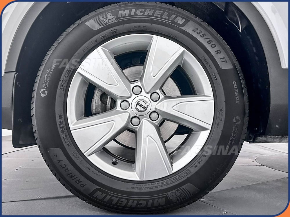 Volvo XC40 usata a Milano (7)