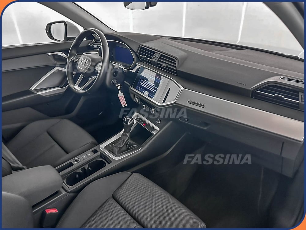 Audi Q3 Sportback usata a Milano (13)