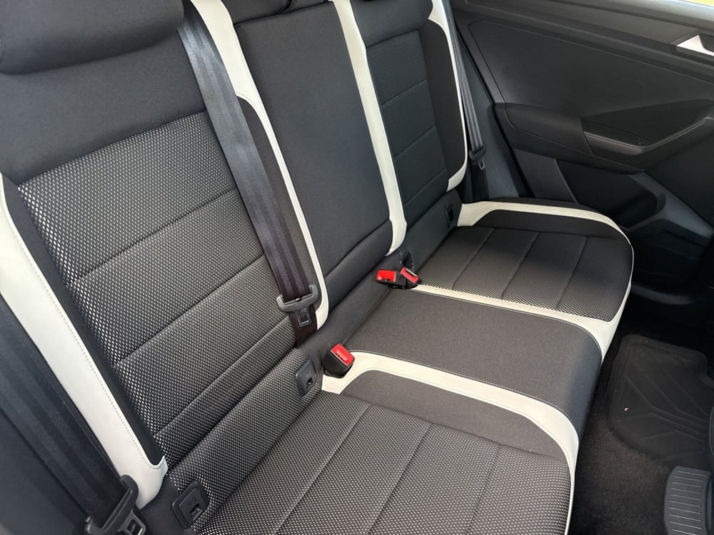 Volkswagen T-Roc usata a Terni (12)