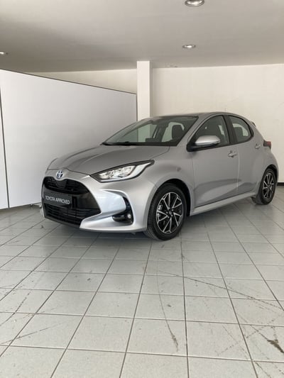Toyota Yaris 1.5 Hybrid 5 porte Trend del 2021 usata a Barletta
