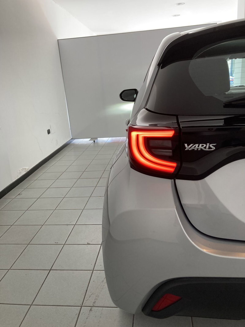 Toyota Yaris usata a Barletta-Andria-Trani (20)