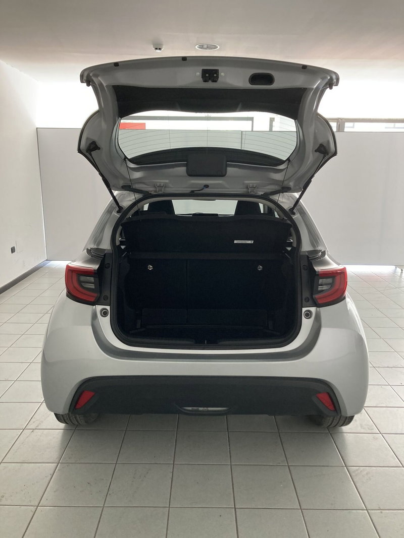 Toyota Yaris usata a Barletta-Andria-Trani (7)