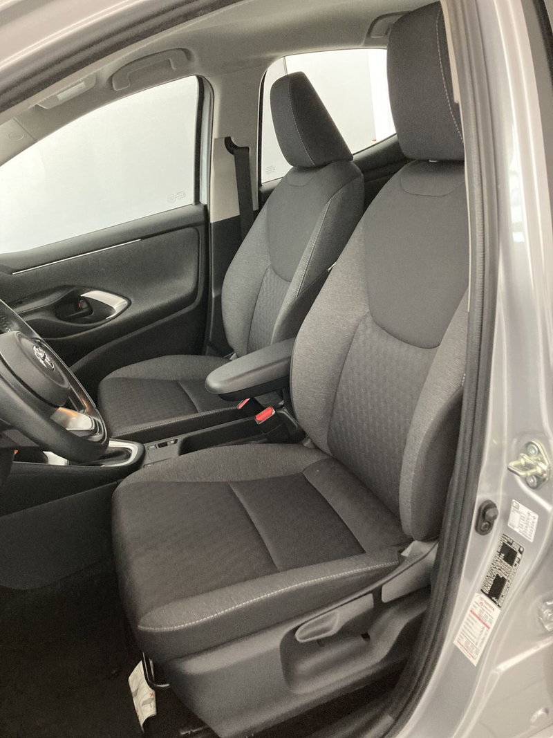 Toyota Yaris usata a Barletta-Andria-Trani (9)