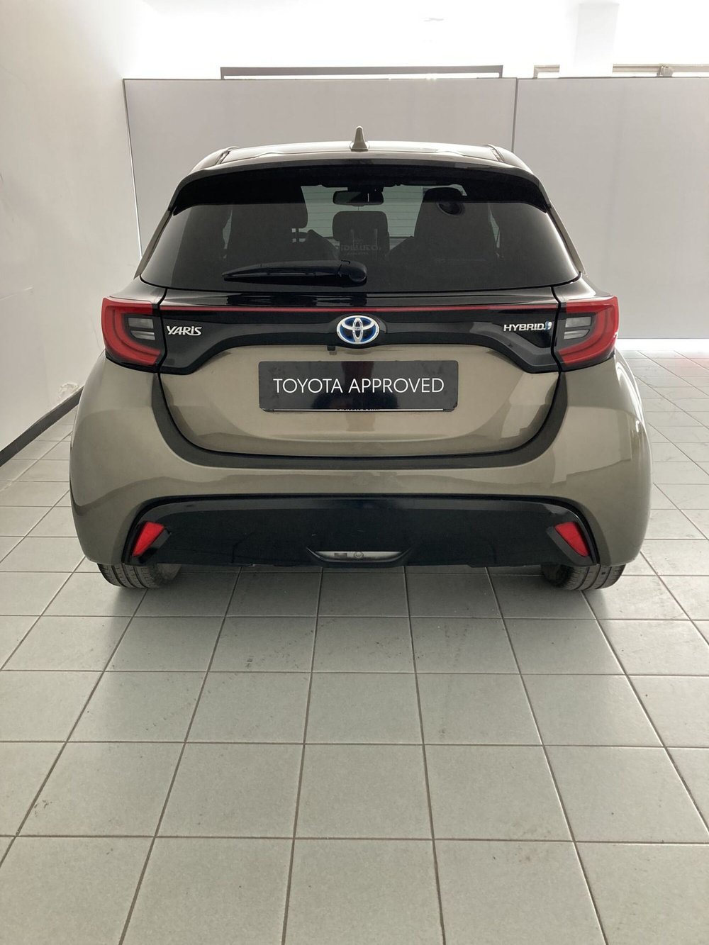 Toyota Yaris usata a Barletta-Andria-Trani (4)