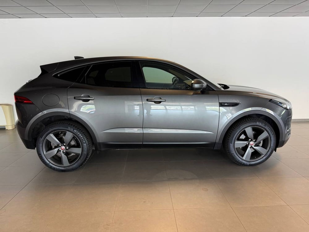Jaguar E-Pace usata a Alessandria (6)