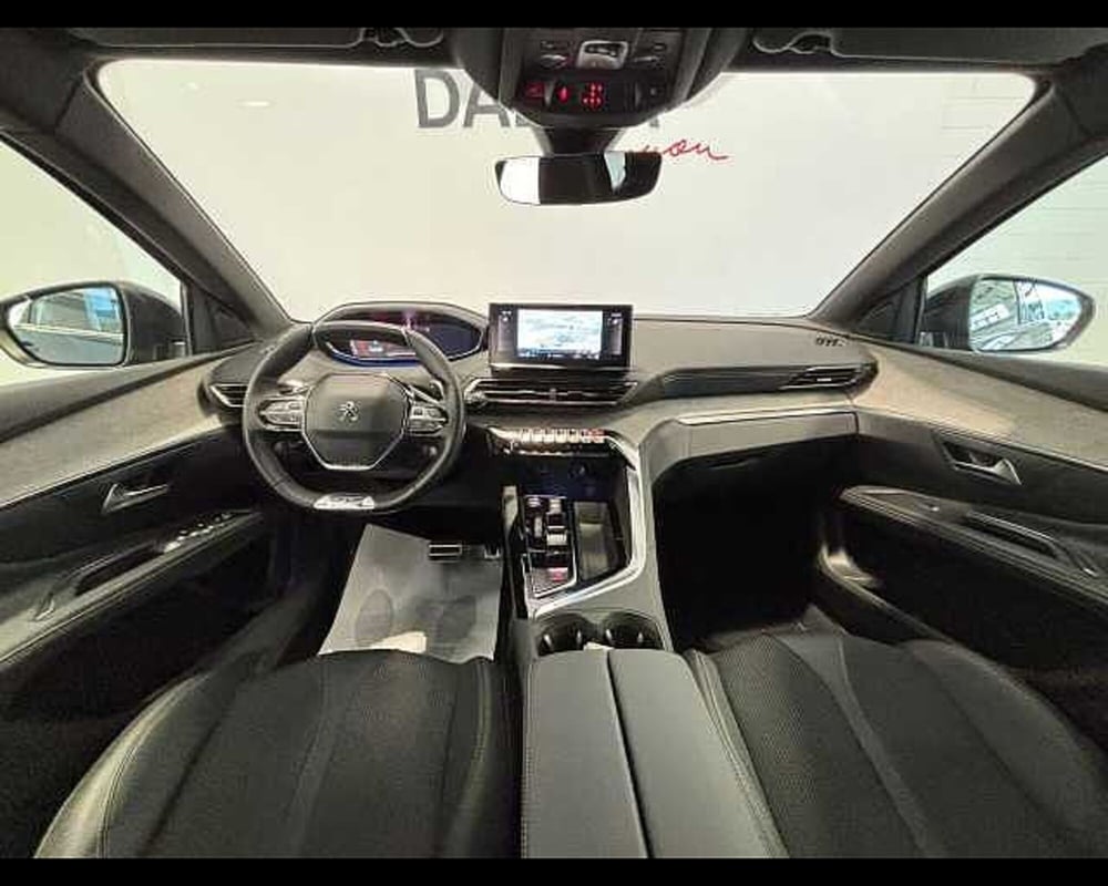 Peugeot 5008 usata a Milano (12)