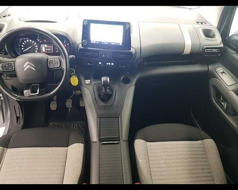 Citroen Berlingo usata a Milano (9)