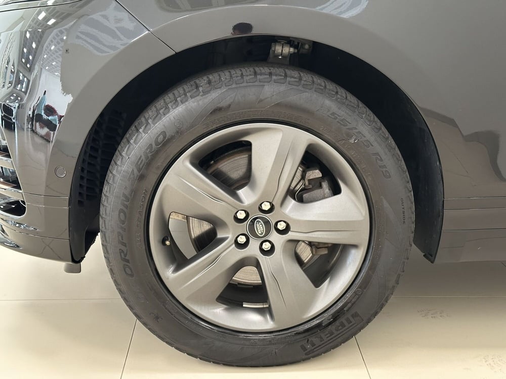 Land Rover Range Rover Velar usata a Lodi (8)