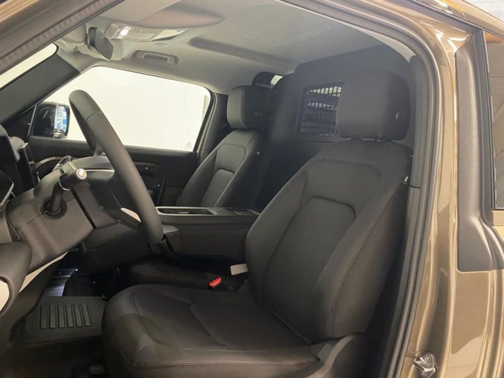 Land Rover Defender usata a Novara (6)