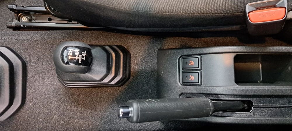 Suzuki Jimny usata a Arezzo (17)