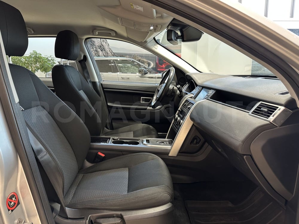 Land Rover Discovery Sport usata a Forlì-Cesena (8)